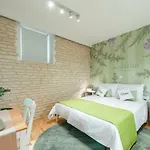 Mak Apartment *